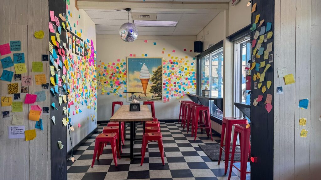 diner, restaurant, retro, vintage, usa, indoors, interior design