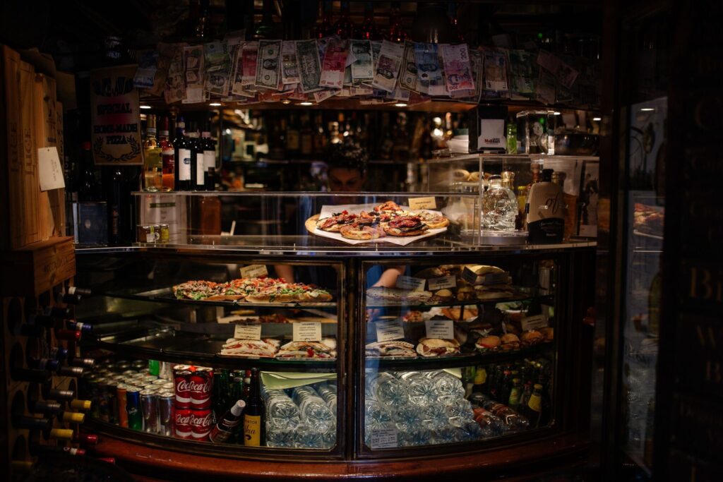 pizza store front